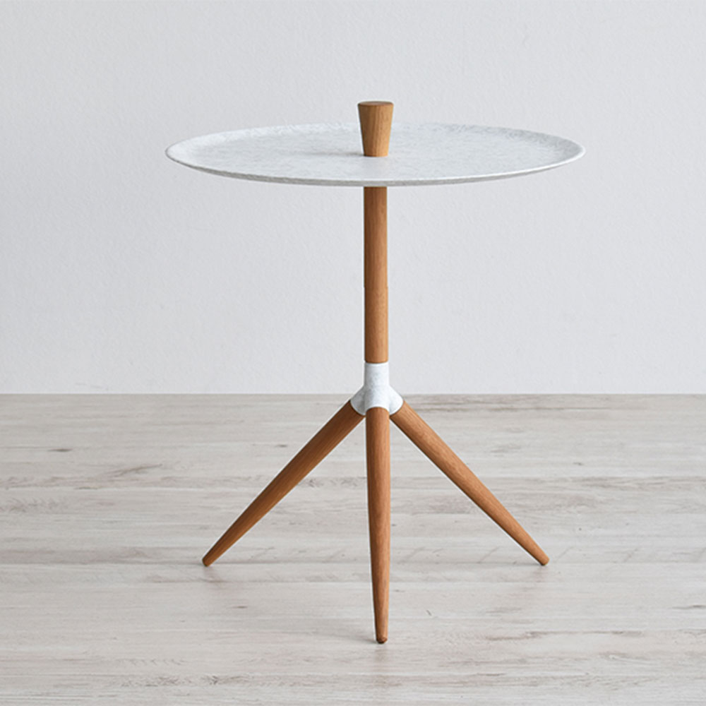 サイドテーブル 丸「HK+01」 ナラ材 白錆色 | 大塚家具 オンラインショップ