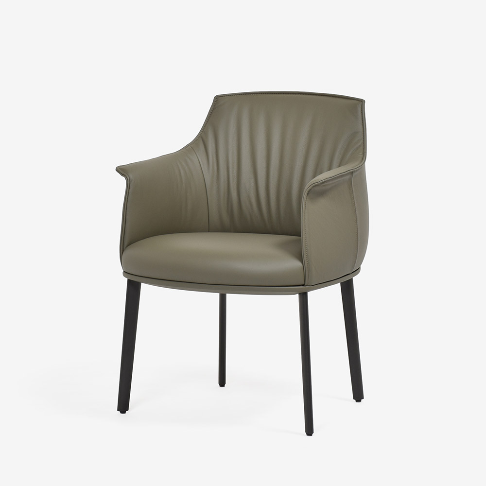 PoltronaFrau(ポルトローナ・フラウ)ダイニングチェア(アーム付き)「アーチボルドラージ」革ダーセナ色 #SC176 Darsena