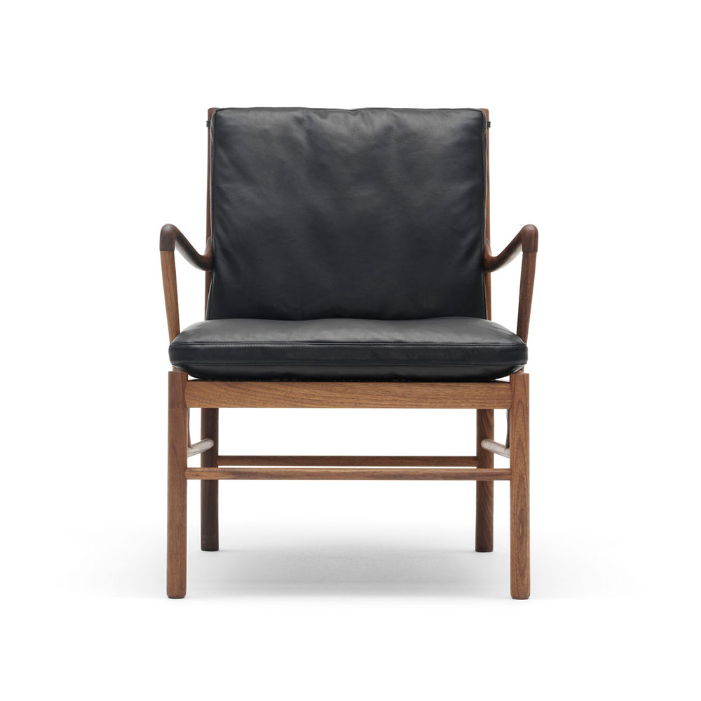 カール・ハンセン&サン アームチェア「OW149 Colonial Chair」ウォールナット材オイル仕上げ 革ブラック#THOR301【受注生産品】【お手入れキットの特典付き】