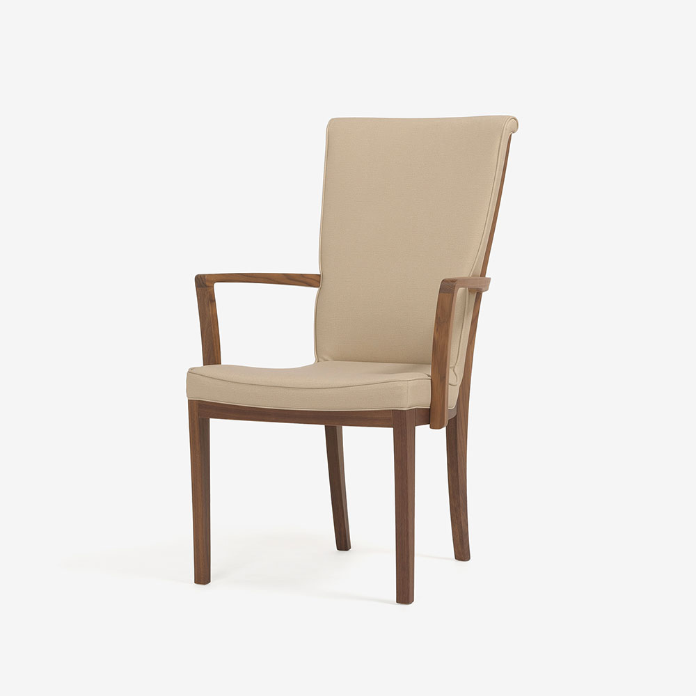 カリモク家具 ダイニングチェア(アーム付き)「C3080AYRG」ウォールナット材ウォールナットナチュラル色 合成皮革張り U565マニエラシャンパンゴールド色