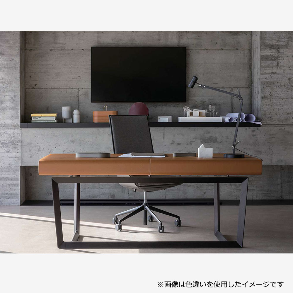 PoltronaFrau（ポルトローナ・フラウ）デスク「Peek-a-Book ピーカブック」幅183cm アッシュ材モカ色 革#CS28【次回入荷未定】