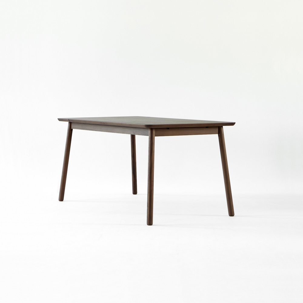 IKASAS（イカサ）伸長式ダイニングテーブル「SUIPPO-スイッポ DINING TABLE EX」幅135-188cm ウォールナット材