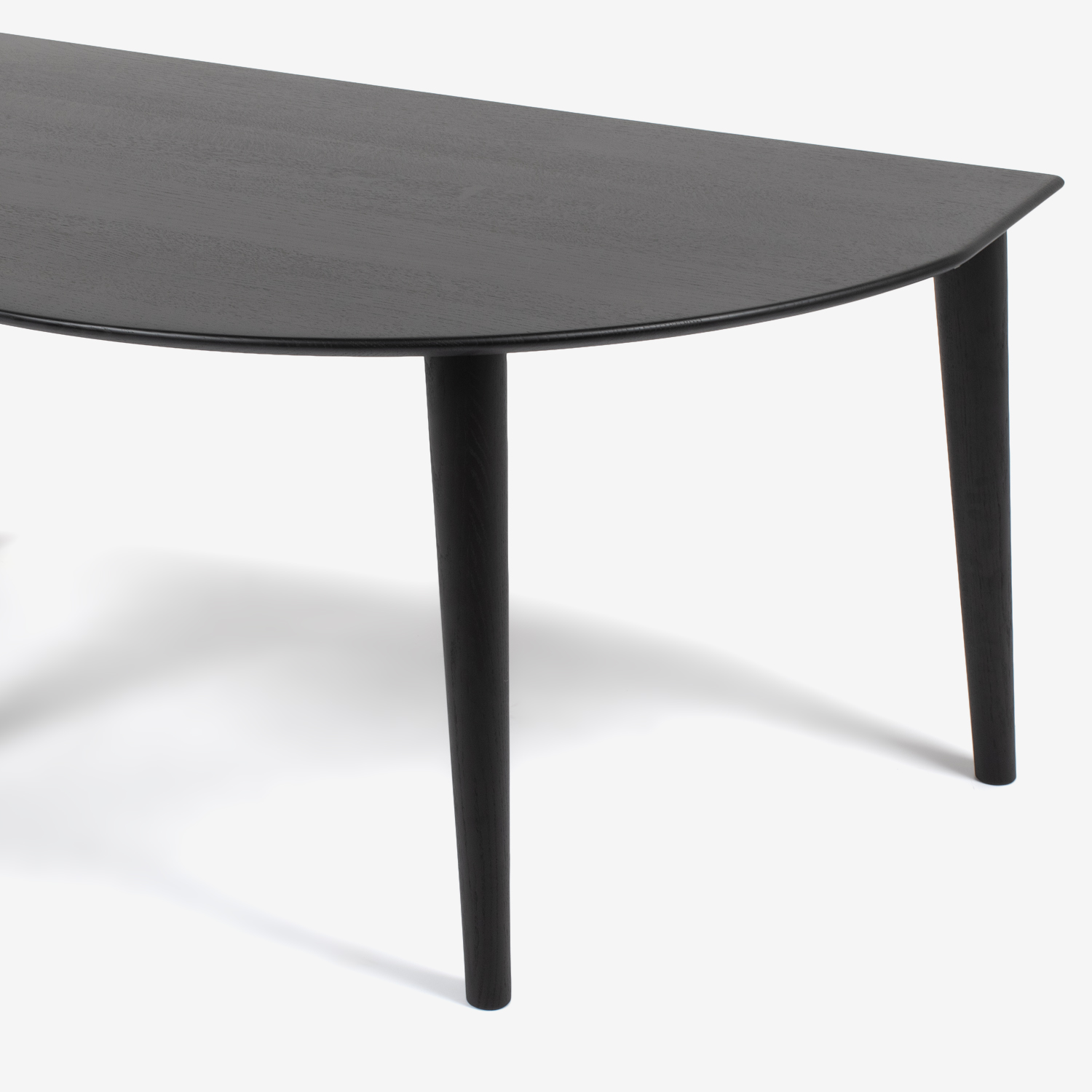 ダイニングテーブル「フィル3」レッドオーク材 ダークブラウン色　半円型（角丸）丸脚